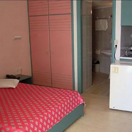 Lefkoniko Sands Apartament *